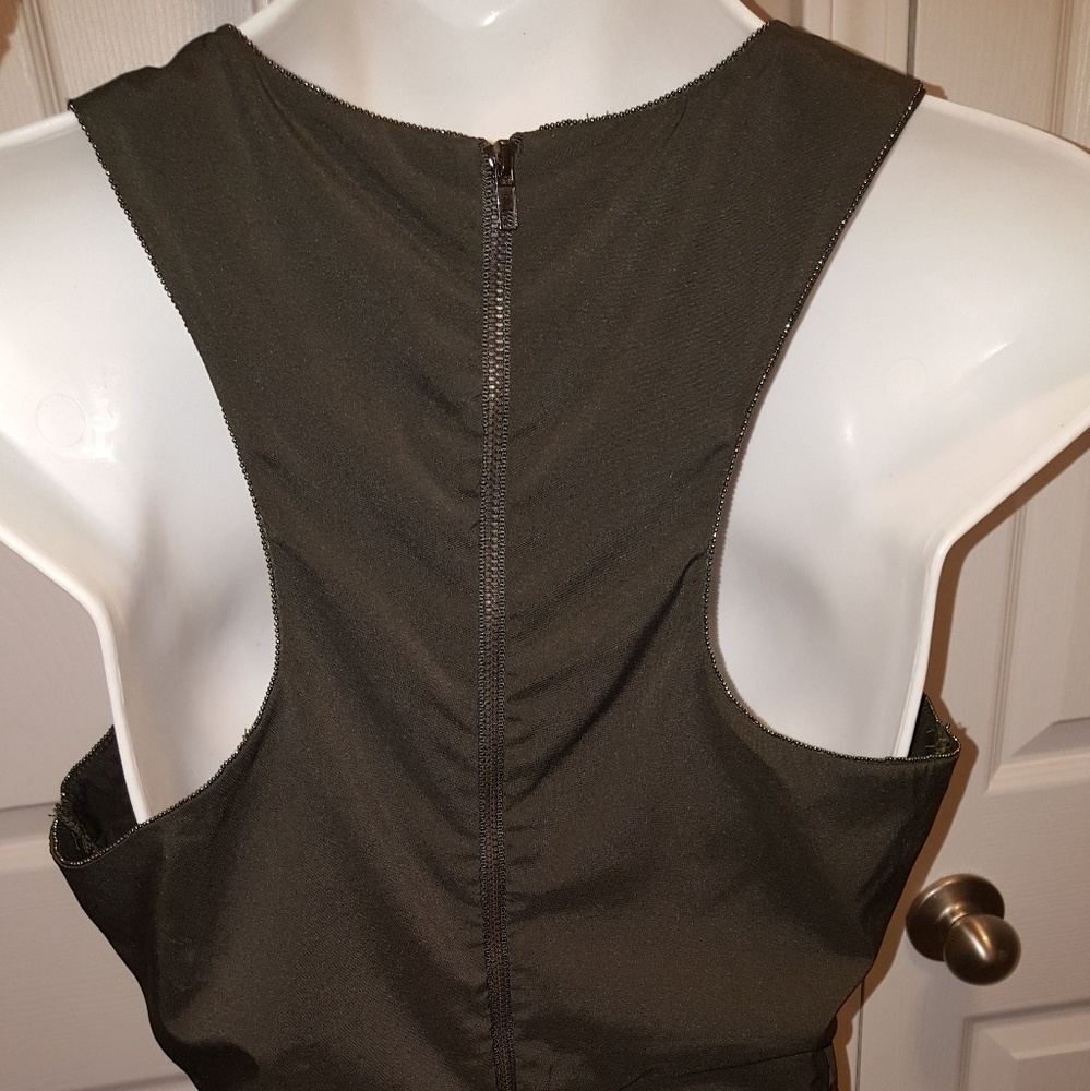 Esley Racer Back Roughed Dress - Picture 3 of 7